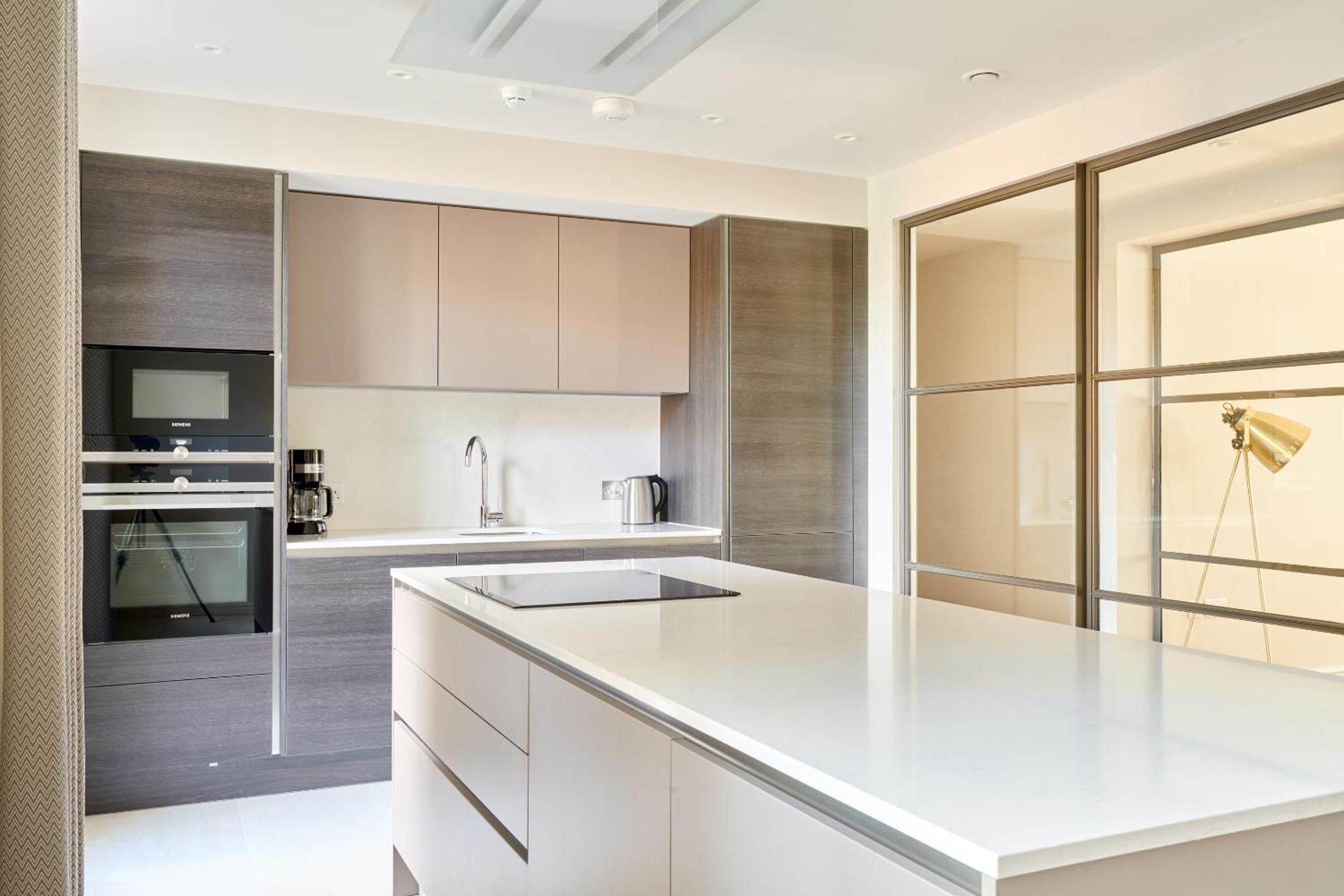 Sonder Sloane Square Aparthotel London Exterior photo
